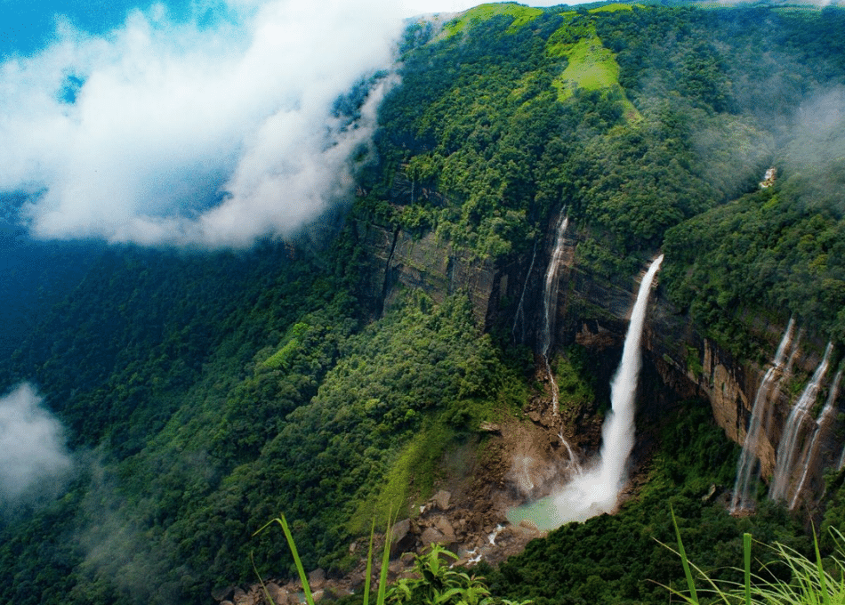 Nohkalikai Waterfall